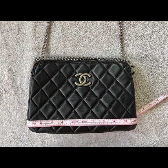 🌸SOLD🌸PRELOVED USED VINTAGE CHANEL SLING BAG - Picture 9 of 16